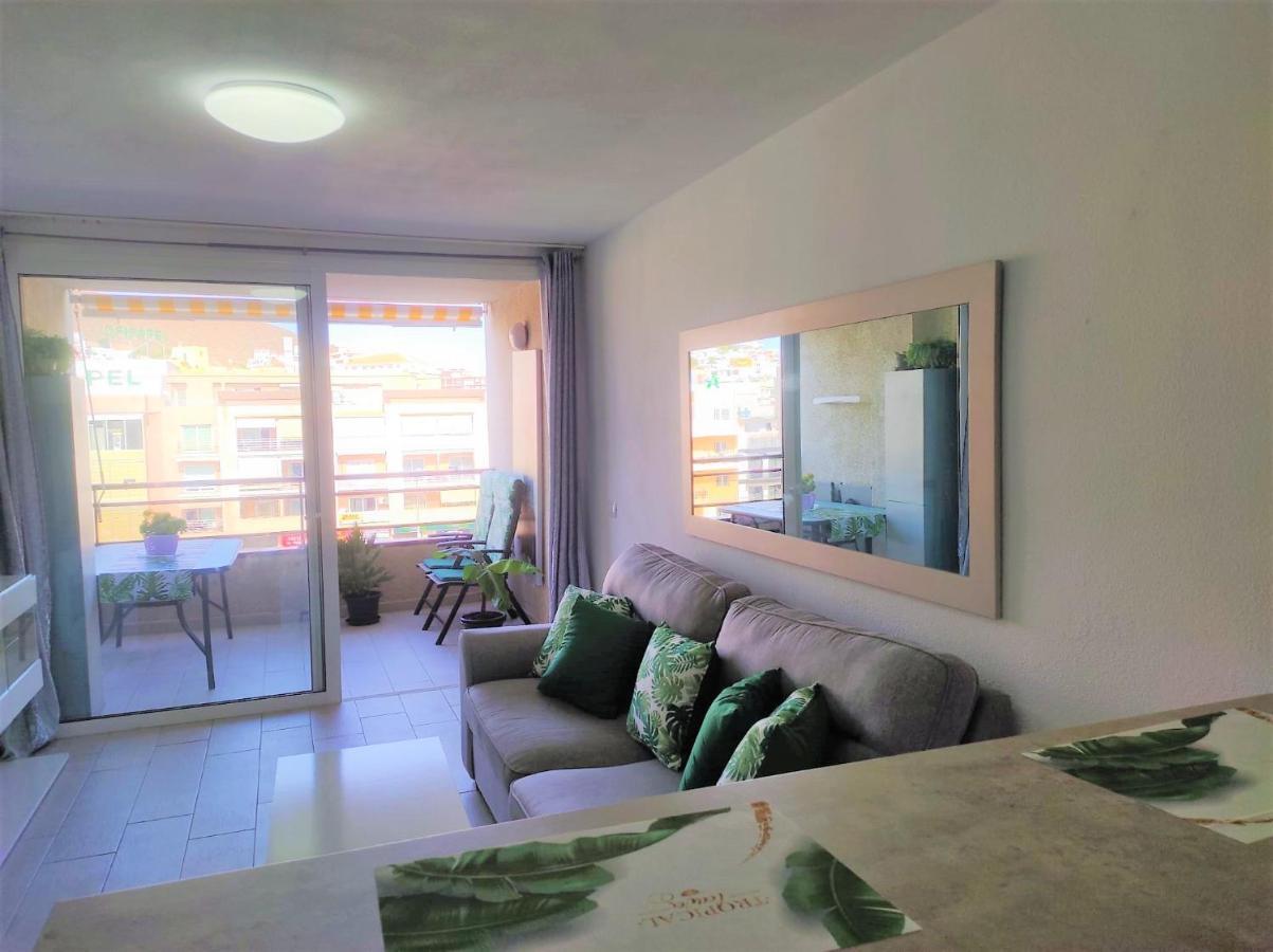 Апартаменты Valdes Center Los Cristianos Лос Кристианос Экстерьер фото