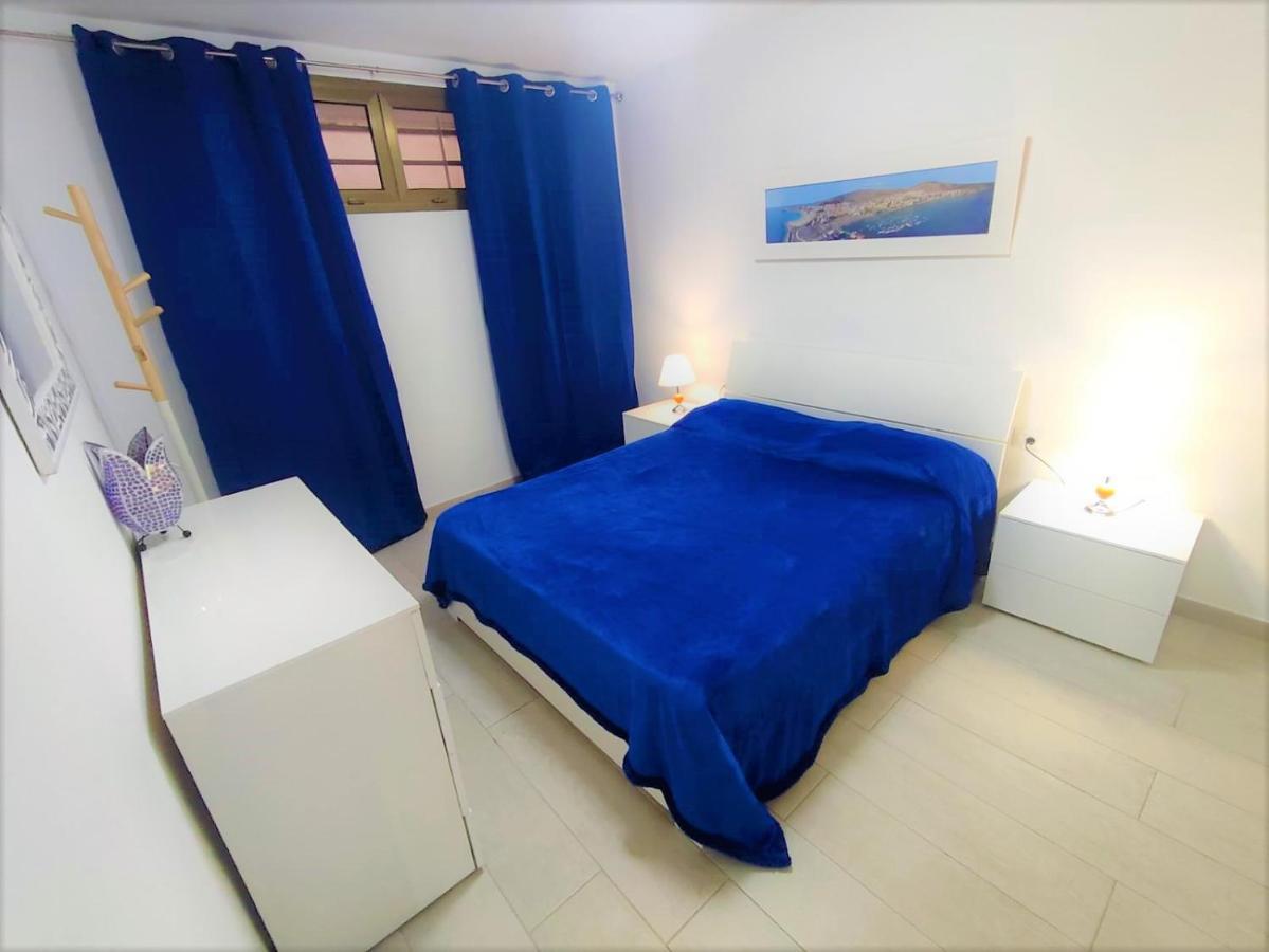 Апартаменты Valdes Center Los Cristianos Лос Кристианос Экстерьер фото