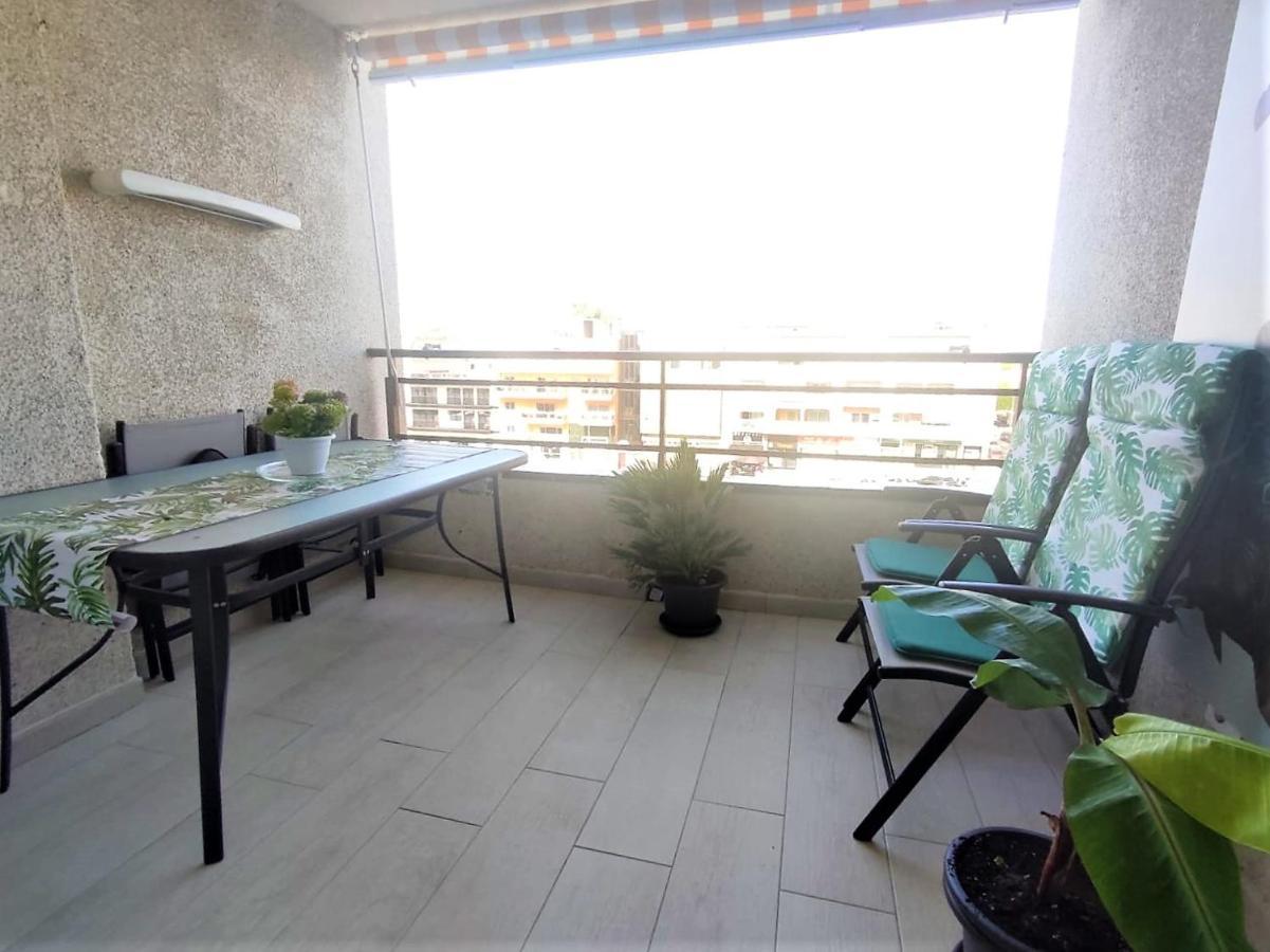 Апартаменты Valdes Center Los Cristianos Лос Кристианос Экстерьер фото